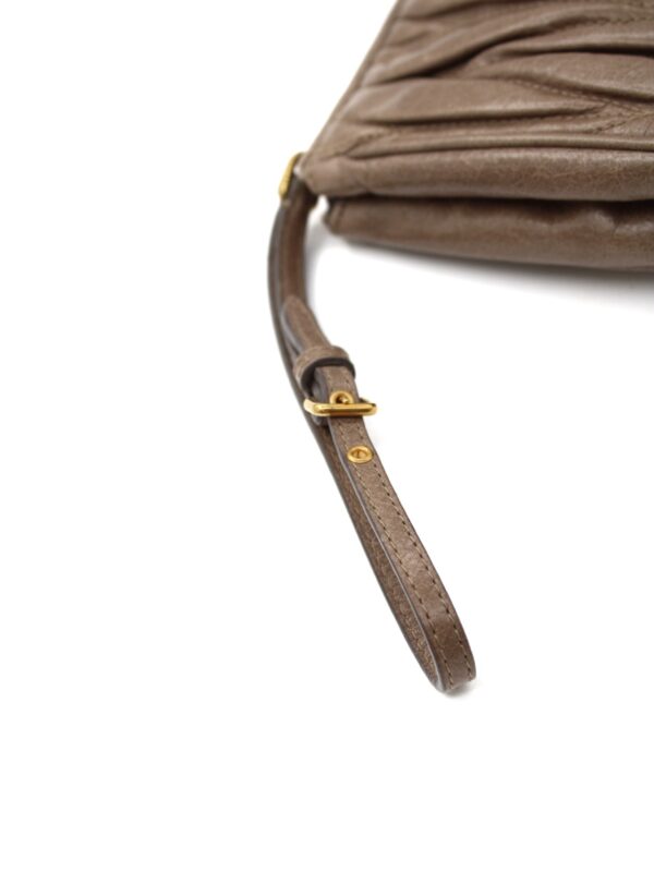 Pochette Miu Miu in pelle Matelassé