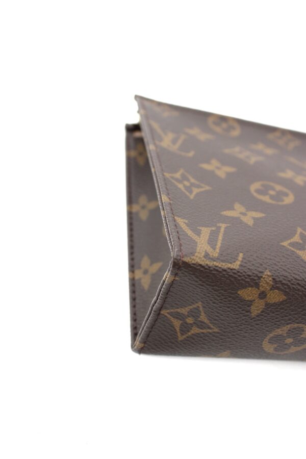 Toilette Louis Vuitton Monogram 19