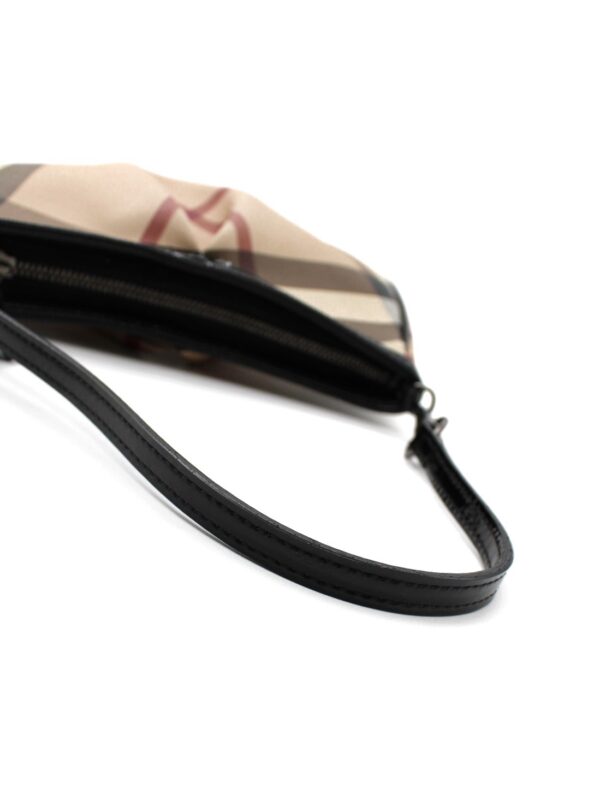 Pochette Burberry In Tela Plastificata e Pelle Nera