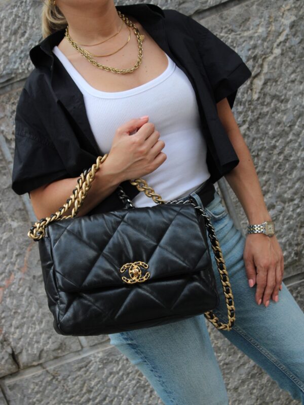 Borsa Chanel 19 Grande