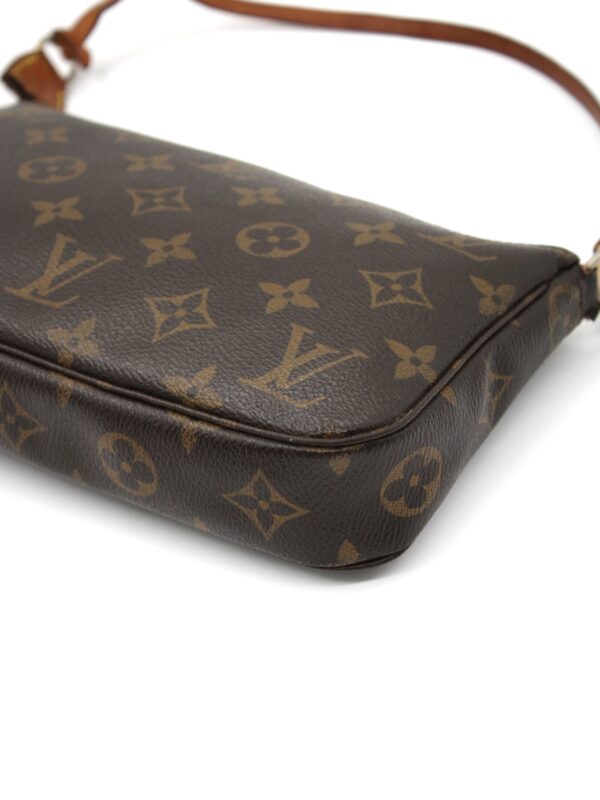 Pochette Louis Vuitton Accessoires in monogram