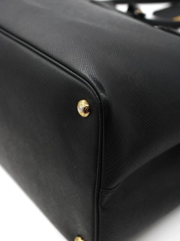 Borsa Prada Double in pelle nera