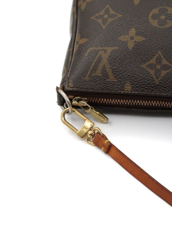 Pochette Louis Vuitton Accessoires in monogram
