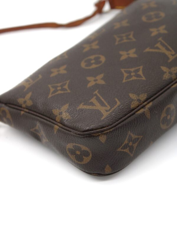 Pochette Louis Vuitton Accessoires in monogram