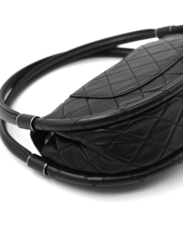 Privato: Borsa Chanel Hula Hoop