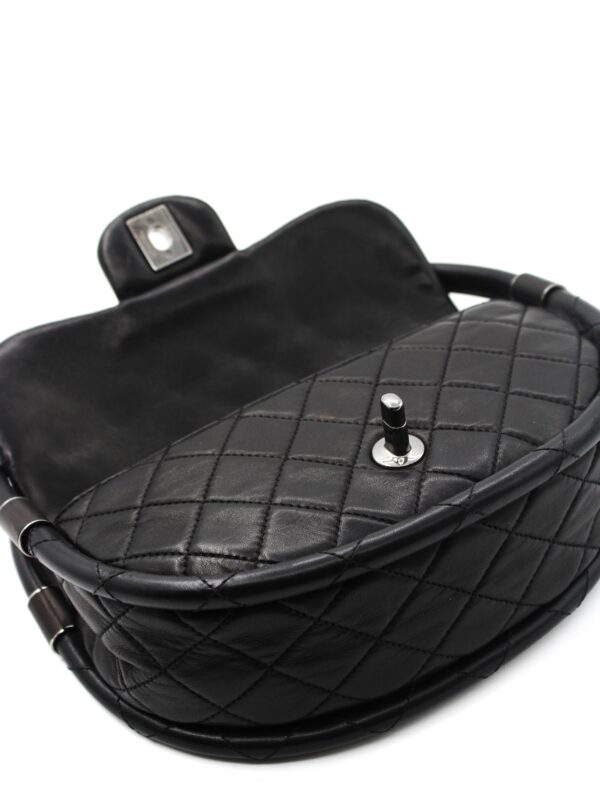 Privato: Borsa Chanel Hula Hoop