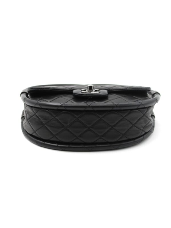 Privato: Borsa Chanel Hula Hoop