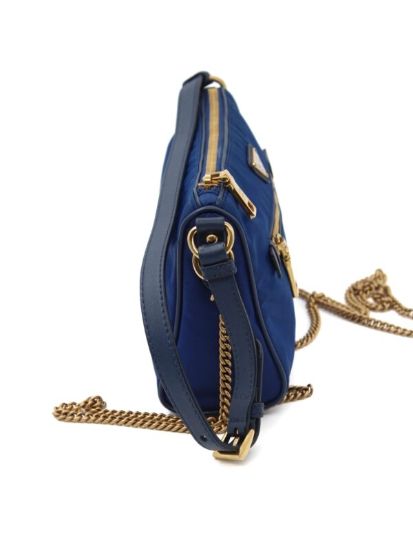 Borsa Prada in tela vela blu