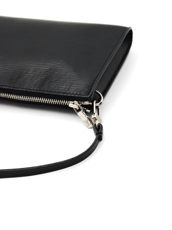 Privato: Pochette Louis Vuitton in pelle Epi