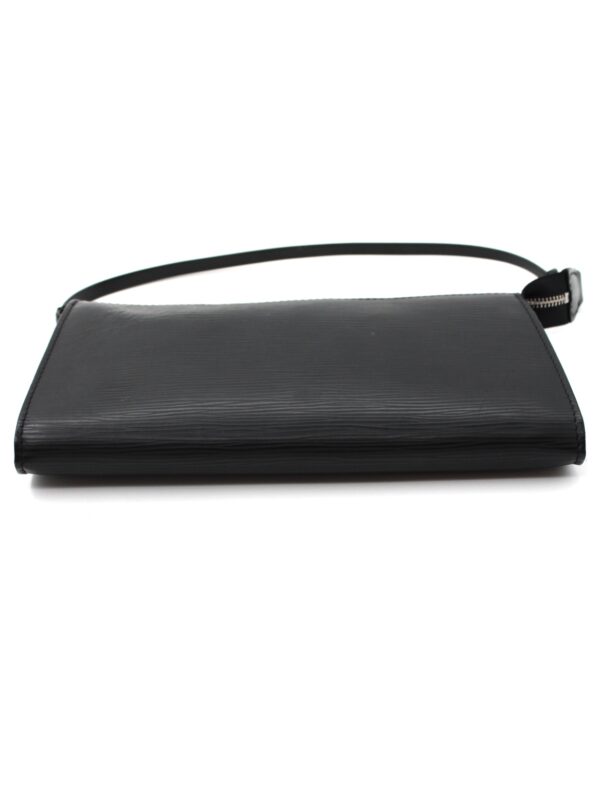 Privato: Pochette Louis Vuitton in pelle Epi