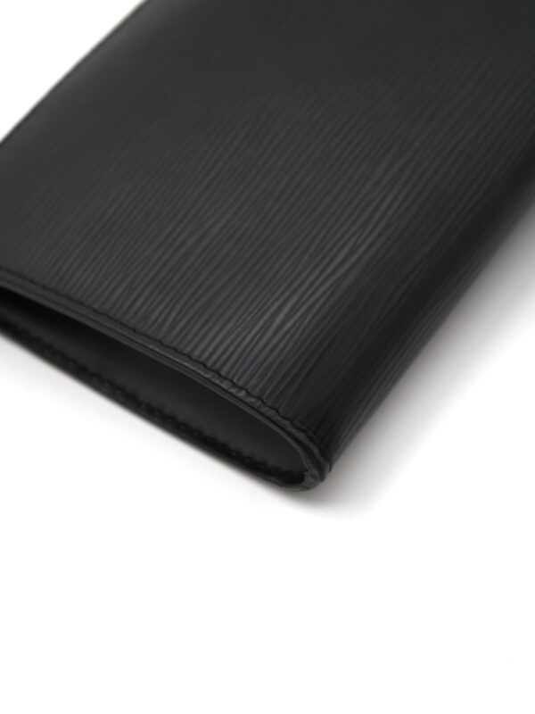 Privato: Pochette Louis Vuitton in pelle Epi