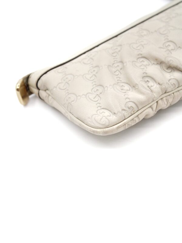 Privato: Pochette Gucci in pelle Guccissima