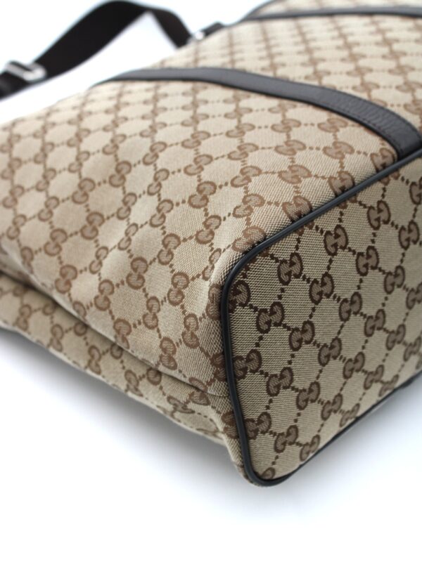 Borsa Gucci in tessuto GG con tracolla