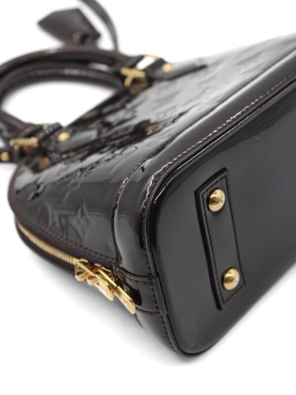 Borsa Louis Vuitton Alma BB in Vernis