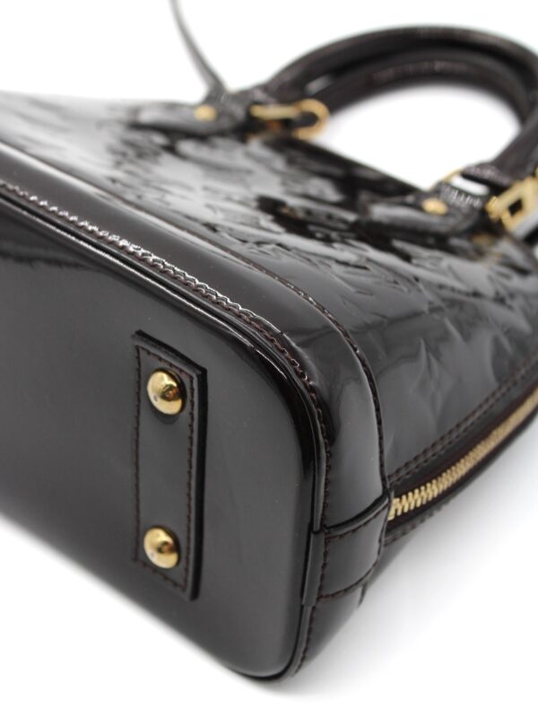 Borsa Louis Vuitton Alma BB in Vernis
