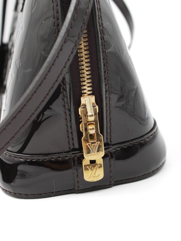 Borsa Louis Vuitton Alma BB in Vernis