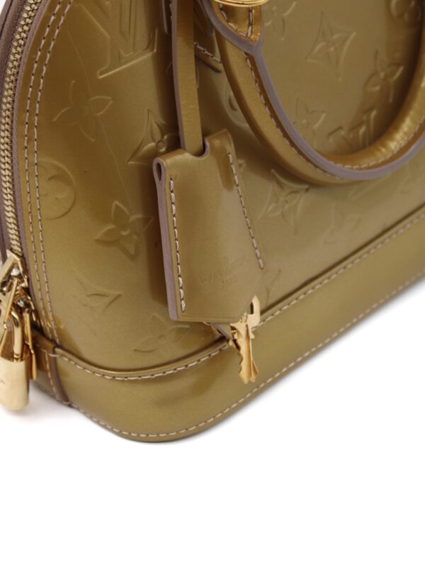 Privato: Louis Vuitton Alma BB in pelle vernis