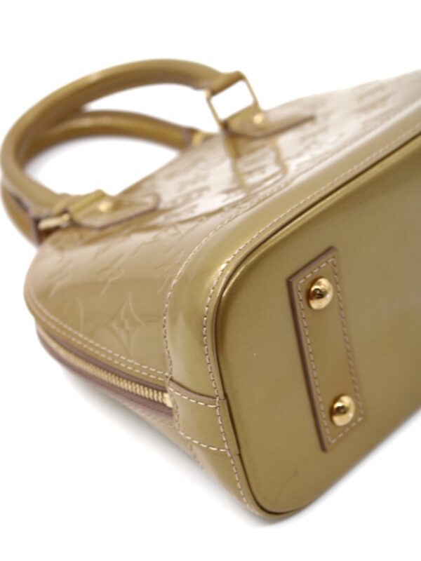 Privato: Louis Vuitton Alma BB in pelle vernis