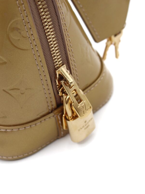 Privato: Louis Vuitton Alma BB in pelle vernis