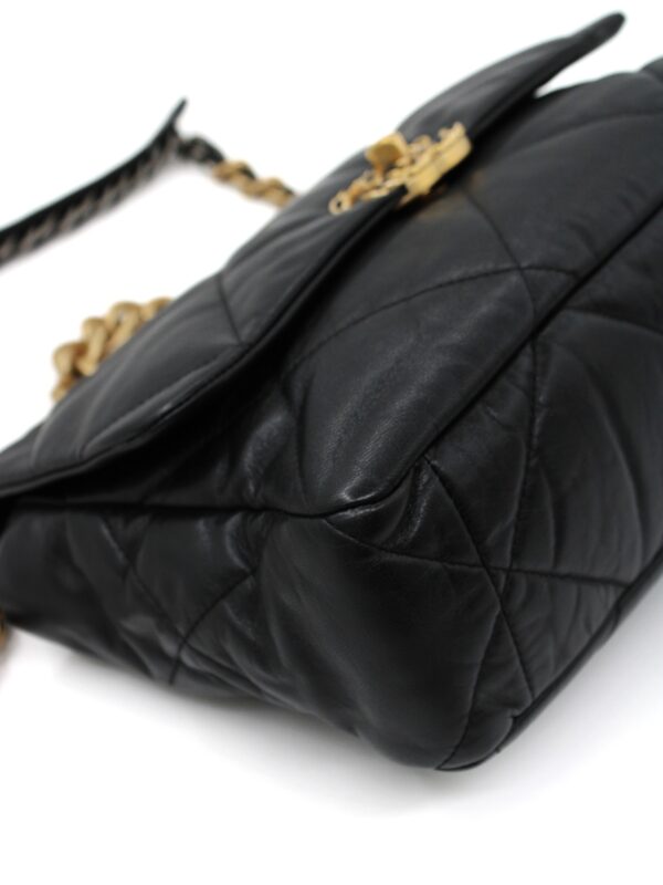 Privato: Borsa Chanel 19 misura grande