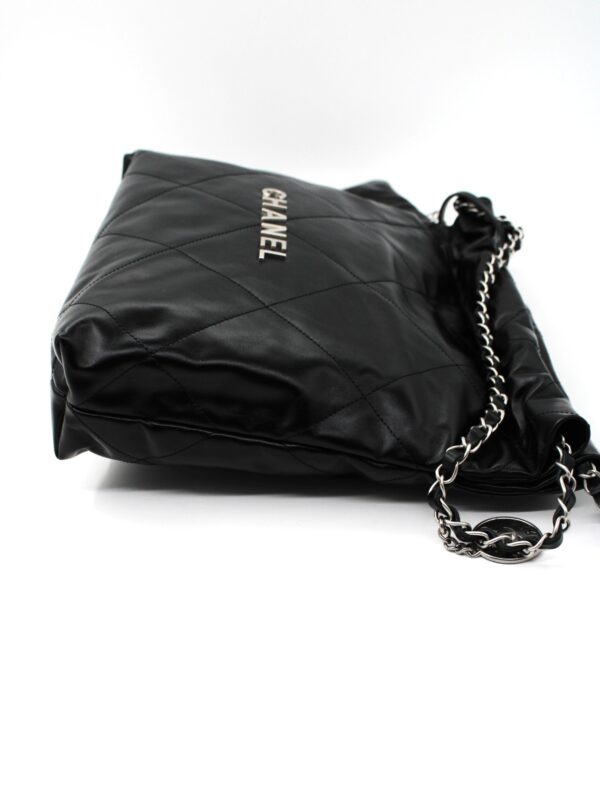 Privato: Borsa Chanel 22