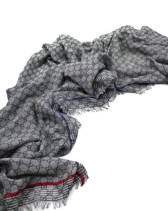 Privato: Scialle Gucci GG Blu