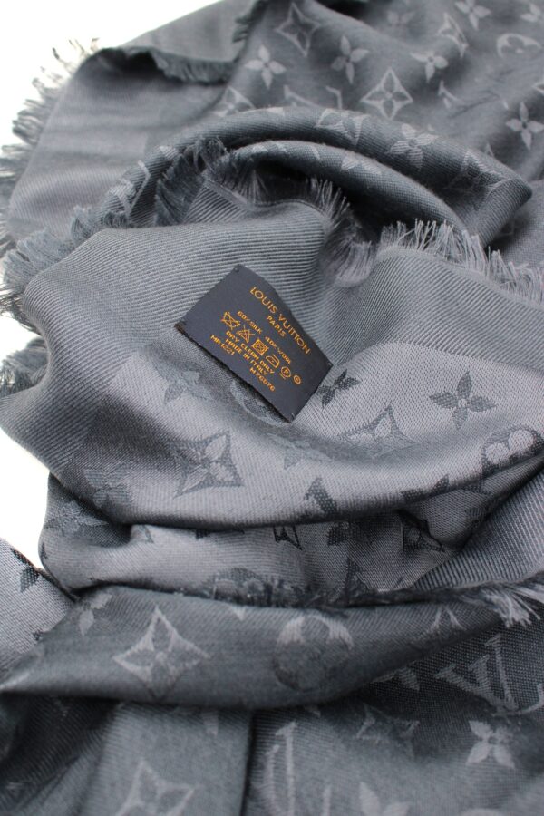 Privato: Scialle Louis Vuitton Carbone