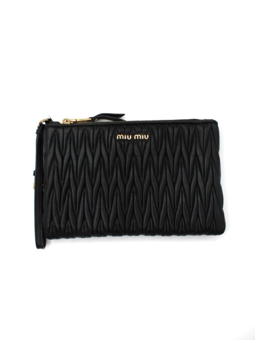Pochette Miu Miu in pelle matelasse