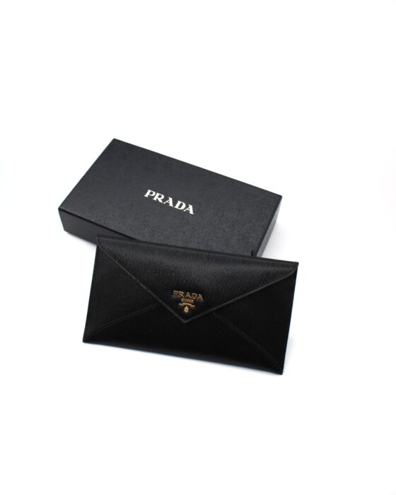 Privato: Pochette Prada Piatta in Pelle Vitello Move