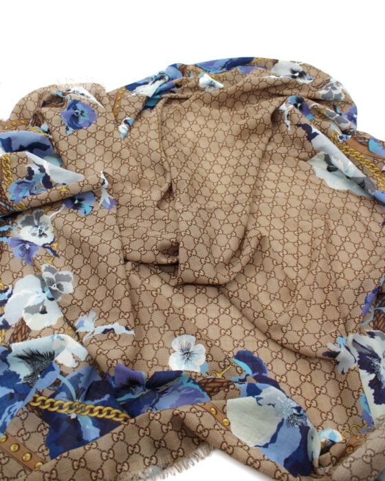 Privato: Foulard Gucci Blooms In Lana