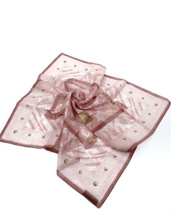 Privato: Carré Louis Vuitton Rosa