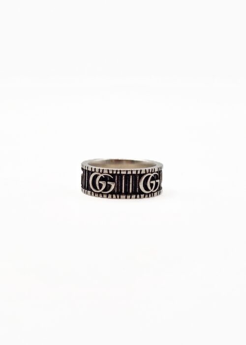 Anello Gucci a fascia larga GG Marmont